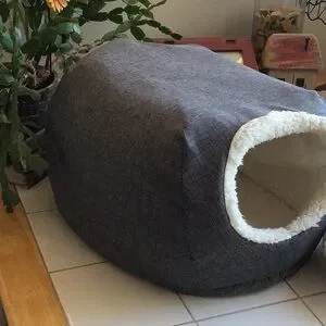 ‘Boots & Barkley’ Gray Pet Cave Bed