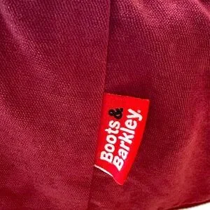 BOOTS & BARKLEY SMALL PLUSH PET BED DOG CAT PUPPY CUDDLE COMFY SOFT RED BURGUNDY