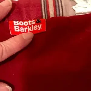 BOOTS & BARKLEY SMALL RED BURGUNDY TAN PLUSH COMFY PET DOG PUPPY BED CAT KITTY