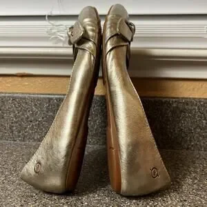 Born Gold Leather Ballet Flats Shoes Women's 9.5 M Slip On Comfort Casual Loafer