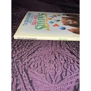 Brambleberrys Animal‎ Book Of Big & Small Shapes Hardcover 1987 Marianna Mayer
