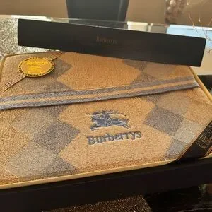 Burberry Home Collection Towel/Blanket NWT & Box 74”x55”