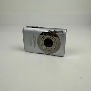 Canon PowerShot SD1300 IS Digital ELPH 12.1MP 4x Wide Zoom Camera Only