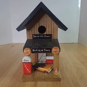 Car Show Custom Made Brand New Bird House Amazing Detail & Color 11' By 11'