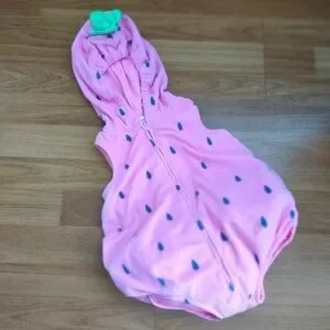 Carters Strawberry Halloween Costume 6-9 months