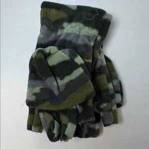 Cat & Jack Kids Green Camo Fleece Glove Mittens Size 8-16 NWT