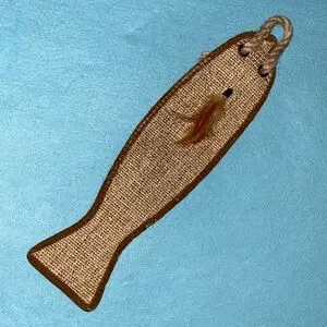 Cat Scratcher Claw Pad Door Hanger Toy Fish Shaped NEW Without Tags