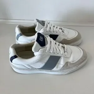 CAVAL Mens White & Blue Vegan Leather Trainers Sneakers - size 9(42)