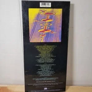 CD Led Zeppelin Remasters - 3-Disc Set In Collector's Book