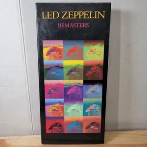 CD Led Zeppelin Remasters - 3-Disc Set In Collector's Book