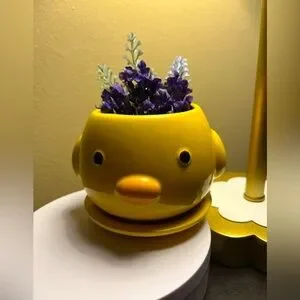 Ceramic Chicken Planter Adorable 4”x4” NWT