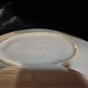 Ceramic Fish-Shaped Serving Platter - White
