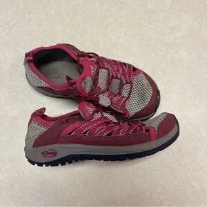 Chaco Girls Fuchsia Water Sandals Junior Size 12