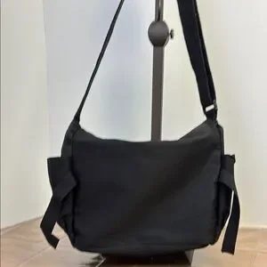 Character Bag Three Feather Black Crossbody Bag