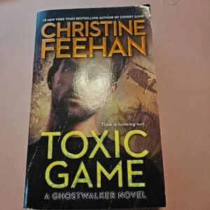 Christine Feehan's TOXIC GAME a Ghostwalker Series Book Excellent CND Paperback