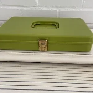 Classic Vintage Avacodo Green Plastic Sewing Case With Handle