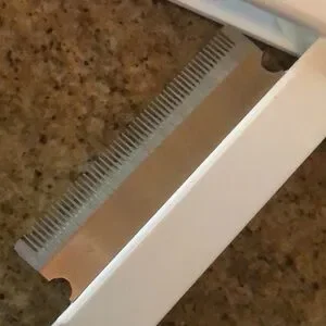 Collapsible Pet Comb 2 In 1 Shedding Rake/Mat Blade Grooming Tool- NEW/ UNUSED