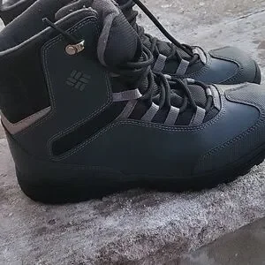 Columbia Boys Hiking Snow Boots Gray Leather