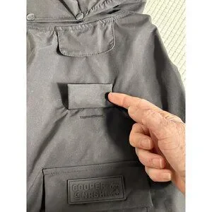 Cooper And Nash Hooded Dog Rain Coat Pocket Removeable Hood Size Large NWT