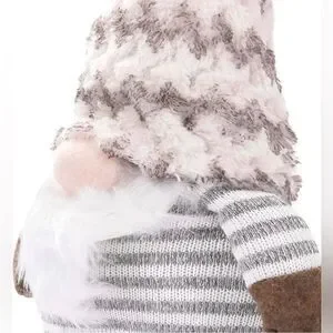 COPY - Large White Christmas Gnomes Decorations