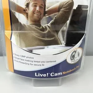 Creative Live Cam Notebook Pro USB Webcam W/ Hands-free Headset & Carrying Case
