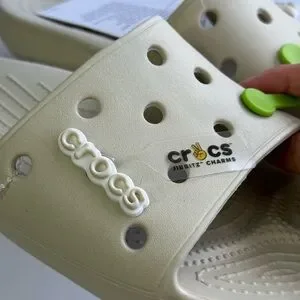 CROCS Classic Crocs Slide Women’s 10 Men 8 Beige One Charm