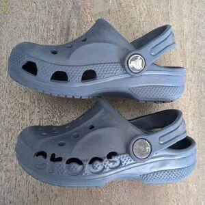 Crocs Navy Baya Lightweight Comfort Cushion Water Friendly Clogs Toddler Size 8