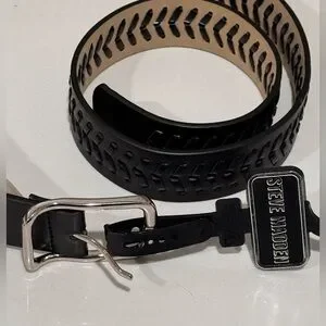 Crown Vintage Whipstitch Belt