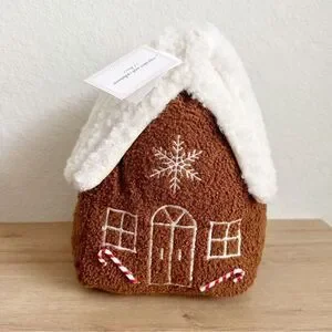 Cupcakes and Cashmere Peppermint Gingerbread Teddy Sherpa Pillow TIKTOK NWT