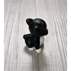 Disney Pinocchio Figaro The Cat 2" Mini PVC Figure Cake Topper - Toy 2017 Mattel
