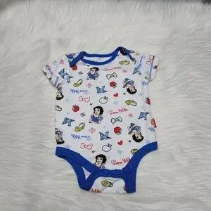 Disney Snow White Princess Onesie Size Newborn