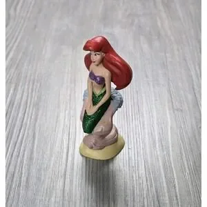 Disney Store Little Mermaid Princess Ariel Sitting 3.5" PVC Figure Cake Topper
