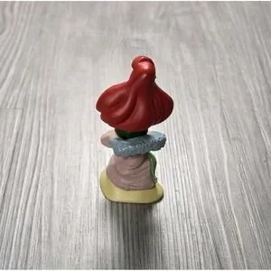 Disney Store Little Mermaid Princess Ariel Sitting 3.5" PVC Figure Cake Topper