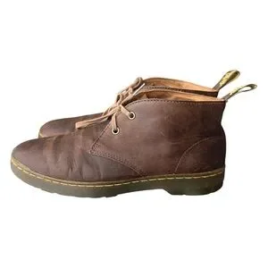 Dr. Martens Cabrillo Leather Desert Chukka Boots in Crazy Horse Brown Men’s 9