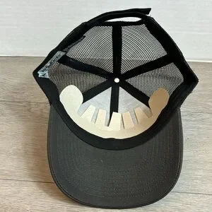 DUCKS UNLIMITED Black & Olive Green Cap