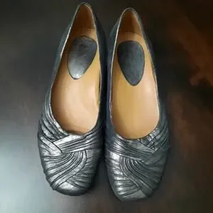 Earthies Vanya Metallic Pewter Flat