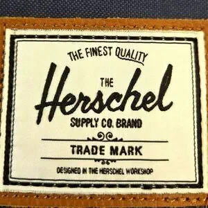 EC THE HERSCHEL SUPPLY CO. ANCHOR LAPTOP/IPAD SLEEVE