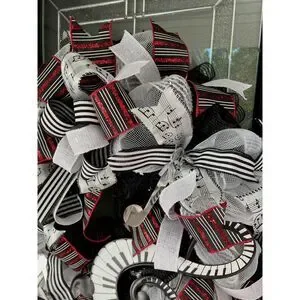 Elegant Music Deco Mesh Wreath