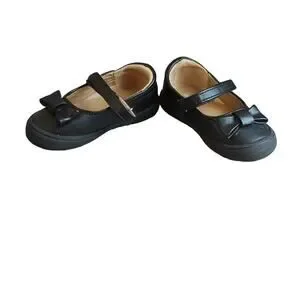 EUC Cat & Jack Shoes