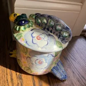 EUC Hand Crafted Porcelain Cookie Jar Bird