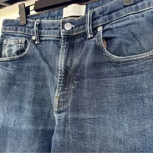EVERLANE Men's Slim Blue wash Denim. 139393 - The Slim Fit Stretch Denim 33x32