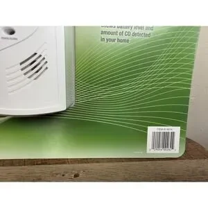 First Alert Dual Power Carbon Monoxide Alarm 614614 Digital Display Plug In