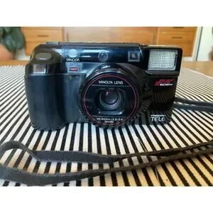 *FLAW Minolta AF Multibeam Freedom TELE 38-80mm/2.8-5.6 Macro PARTS ONLY