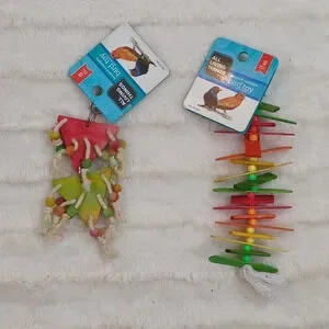 For Kitty Rescue Set of Two Small Bird Toys