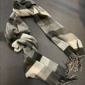 Fraas by Cashmink Scarf