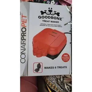 Full inclusion nwt treat maker
