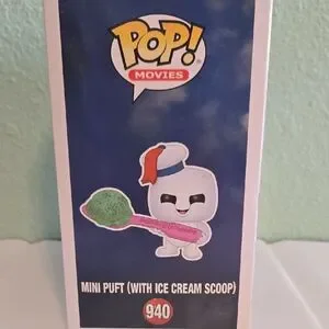 Funko Pop Mini Puft With Ice Cream Scoop Figure