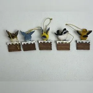 Ganz Merry Christmas Bird On A Snowy Sign Ornaments Lot Of 5 Resin