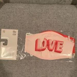 Gap Facemasks (3 for 1) Gap Facemasks (3 for 1)