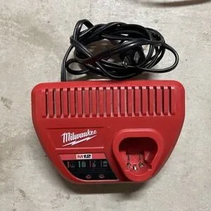 Genuine OEM Milwaukee 48-59-2401 M12 12V Lith Ion Battery Charger 12 Volt